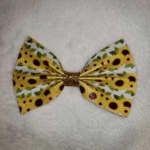 Sunflower bow